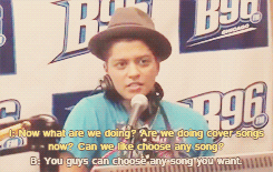 Bruno Mars GIF. Interview Artiesten Bruno mars Gifs 