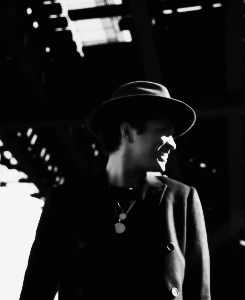 Bruno Mars GIF. Beroemdheden Artiesten Bruno mars Gifs 
