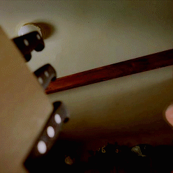 Bryan Cranston GIF. Films en series Breaking bad Gifs Filmsterren Bryan cranston Seizoen 1 Walter white 