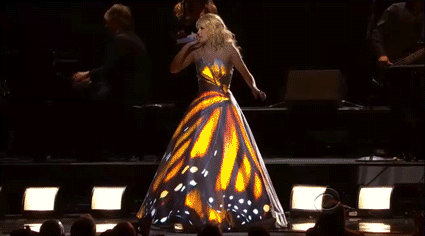 Artiesten Mode Gifs Carrie underwood Grammys 