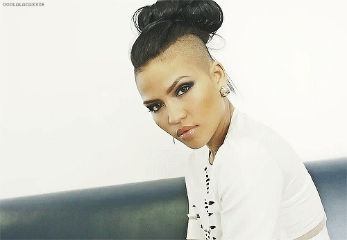 Artiesten cassie Gifs Cassie ventura mode &amp;amp; beauty 