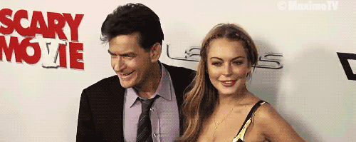 Charlie Sheen GIF. Gifs Filmsterren Charlie sheen Lindsay lohan Scary movie 5 