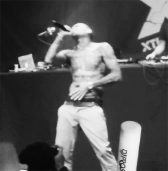 Chris Brown GIF. Artiesten Gifs Chris brown 