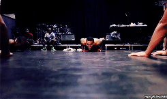 Chris Brown GIF. Artiesten Gifs Chris brown Luchtig 