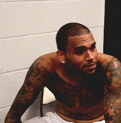 Chris Brown GIF. Interview Artiesten Gifs Chris brown 