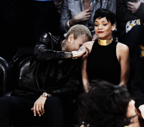 Interview Artiesten Gifs Chris brown 