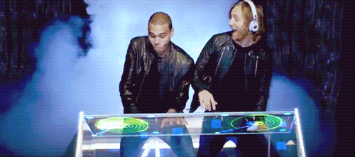 Artiesten Gifs Chris brown mijn shit otherscb 