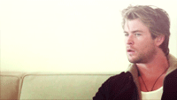 Tom Hiddleston GIF. Gifs Filmsterren Chris hemsworth Tom hiddleston The avengers 
