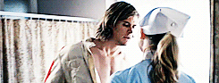 Chris Hemsworth GIF. Kristen stewart Gifs Filmsterren Chris hemsworth Schemering Rij 