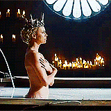 Chris Hemsworth GIF. Kristen stewart Gifs Filmsterren Chris hemsworth Schemering Rij 