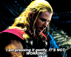 Chris Hemsworth GIF. Gifs Filmsterren Chris hemsworth Favoriet Emma gesprekken 