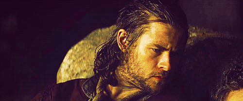 Chris Hemsworth GIF. Kristen stewart Gifs Filmsterren Chris hemsworth Schemering Rij 