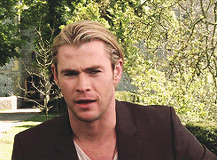 Chris Hemsworth GIF. Gifs Filmsterren Chris hemsworth Autograaf 