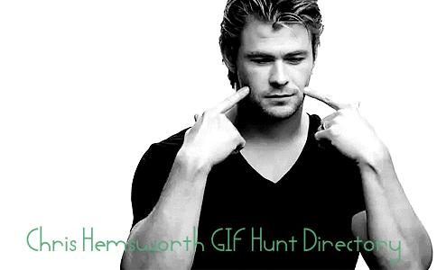 Chris Hemsworth GIF. Kristen stewart Gifs Filmsterren Chris hemsworth Snow white and the huntsman 