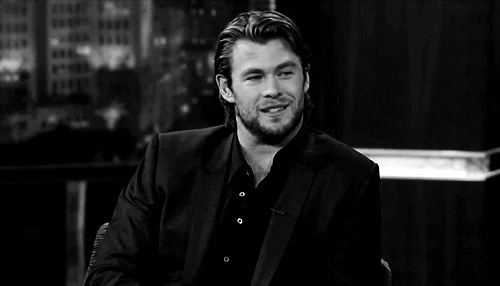 Chris Hemsworth GIF. Avengers Thor Gifs Filmsterren Chris hemsworth 