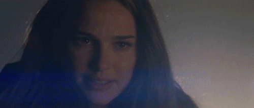 Chris Hemsworth GIF. Gifs Filmsterren Chris hemsworth Movie awards Mtv movie awards 