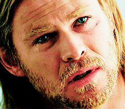 Chris Hemsworth GIF. Kristen stewart Gifs Filmsterren Chris hemsworth 13 