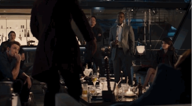 Chris Hemsworth GIF. Gifs Filmsterren Chris hemsworth Snow white and the huntsman 