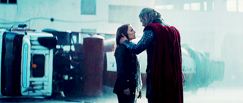 Chris Hemsworth GIF. Thor Gifs Filmsterren Chris hemsworth 