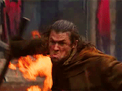 Chris Hemsworth GIF. Kristen stewart Gifs Filmsterren Chris hemsworth Schemering Rij 