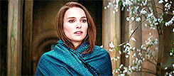 Britney Spears GIF. Artiesten Britney spears Gifs Filmsterren Chris hemsworth Crackship Spearsworth 