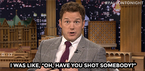 Aziz Ansari GIF. Tv Gifs Filmsterren Aziz ansari Chris pratt Gevecht Parks and recreation Andy dwyer Tom haverford 