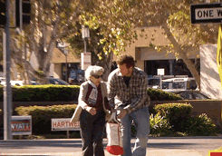 Chris Pratt GIF. Tv Gifs Filmsterren Chris pratt Parks and recreation Andy dwyer 