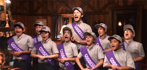Chris Pratt GIF. Bang Tv Gifs Filmsterren Chris pratt Gelukkig Parks and recreation Schreeuwend Andy dwyer 