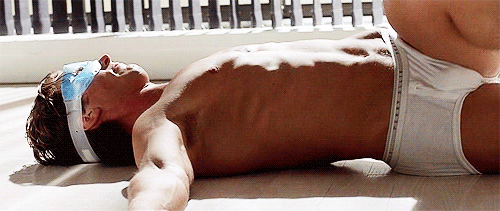 Christian Bale GIF. Gifs Filmsterren Christian bale The machinist Brad anderson 