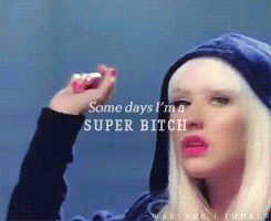 Christina Aguilera GIF. Artiesten Christina aguilera Gifs Glimlach Jouw lichaam 