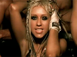 Christina Aguilera GIF. Artiesten Christina aguilera Gifs Gelukkig K Relaxed Idgaf Kijken naar alle neukt ik geef Opspelden 