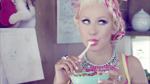 Artiesten Christina aguilera Gifs jouw lichaam 