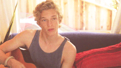 Cody Simpson GIF. Artiesten Gifs Cody simpson Mode &amp;amp; beauty 