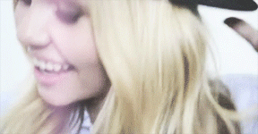 Cody Simpson GIF. Artiesten Tong Gifs Cody simpson 