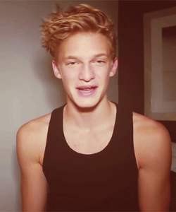 Cody Simpson GIF. Beroemdheden Artiesten Gifs Cody simpson 