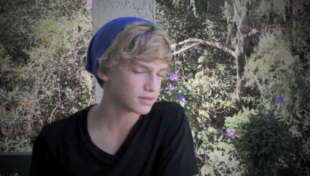Artiesten Gifs Cody simpson wens u waren hier 