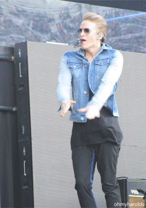 Artiesten Gifs Cody simpson codysimpson 