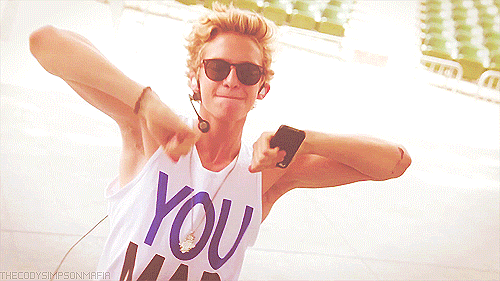 Artiesten Gifs Cody simpson 