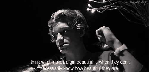 Artiesten Gifs Cody simpson ukulele 
