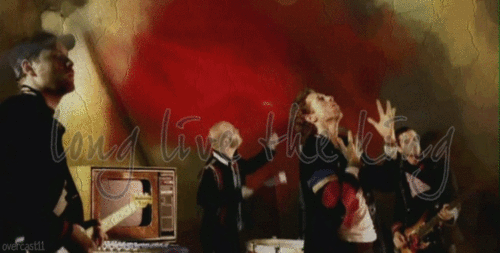 Video Artiesten Coldplay Rihanna Gifs Princess of China Mylo Xyloto 