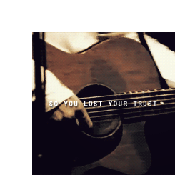 Coldplay GIF. Artiesten Coldplay Gifs Chris martin Buckin liefde Vivatijdperk 