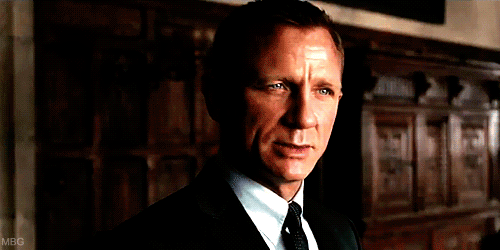 Daniel Craig GIF. Skyfall James bond Gifs Filmsterren Daniel craig 007 