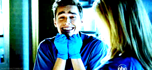 Dave Franco GIF. Gifs Filmsterren Dave franco Heet Lachend 