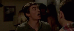 Dave Franco GIF. Gifs Filmsterren Dave franco Lachend Zwart en wit Schattige 