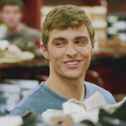 Dave Franco GIF. Films en series 21 jump street Gifs Filmsterren Dave franco 