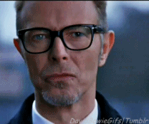 David Bowie GIF. Beroemdheden Artiesten Gifs David bowie Fotoset Labyrint Koboldkoning Jareth De goblin koning 