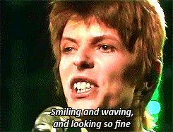 David Bowie GIF. Beroemdheden Artiesten Gifs David bowie Ander 
