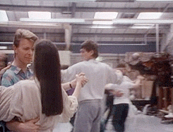 David Bowie GIF. Artiesten Roken Sigaret Gifs David bowie Lachend Giechelen 