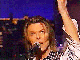 David Bowie GIF. Beroemdheden Artiesten Dave Gifs David bowie 90s Leven Fotoset Uur Live show De mooie dingen gaan 