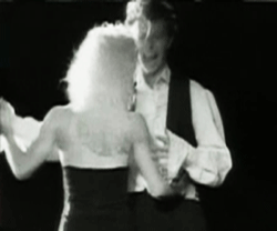David Bowie GIF. Bioscoop Artiesten Gifs David bowie Labyrint 